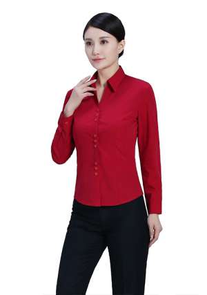 工作服中不同颜色搭配所带来的不同感受